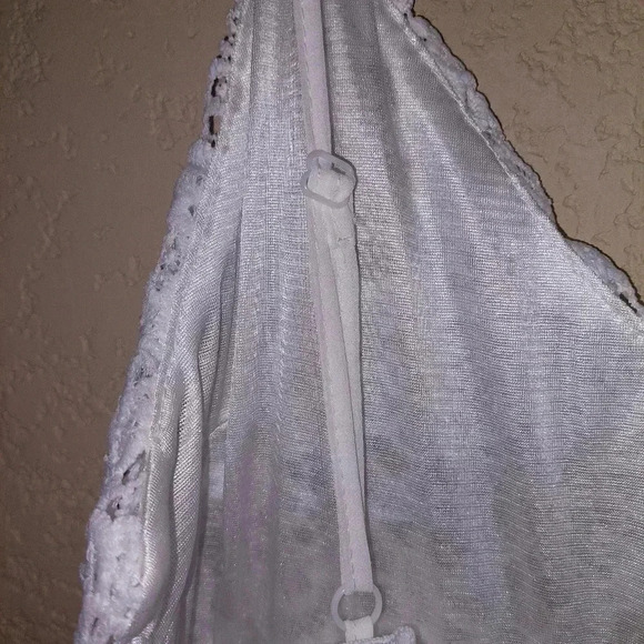 OC Order Plus Super feminine Long nylon nightgown never worn Sized Small - Picture 6 of 8